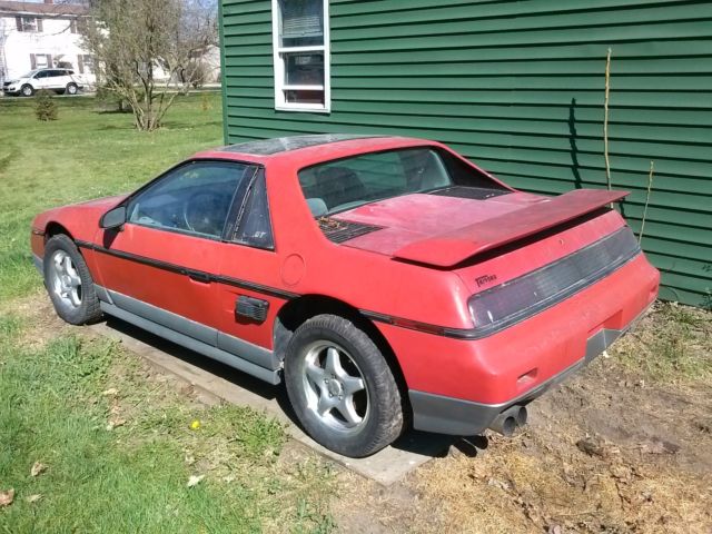1985 Pontiac Fiero GT