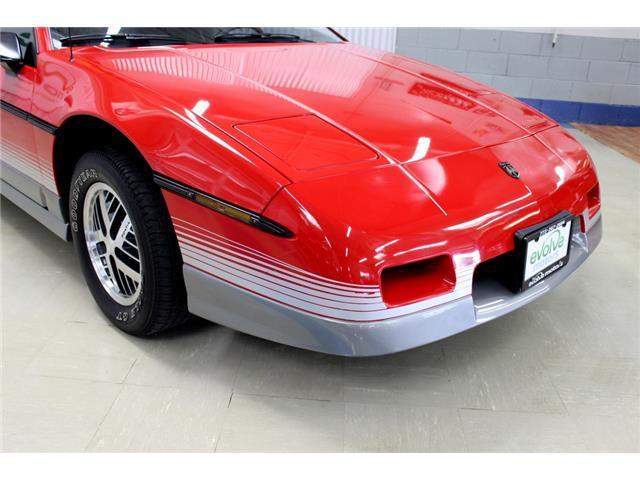 1985 Pontiac Fiero GT - photo 12