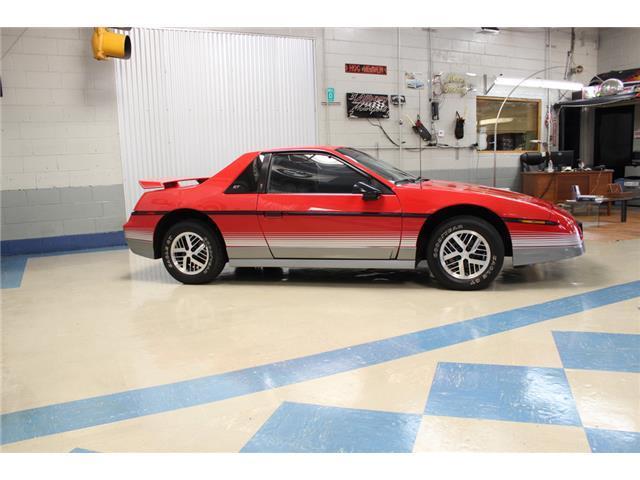 1985 Pontiac Fiero GT - photo 7