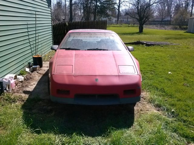 1985 Pontiac Fiero GT - photo 3