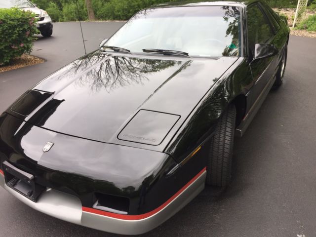 1985 Pontiac Fiero GT - photo 8