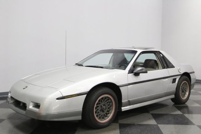 1985 Pontiac Fiero GT - photo 8