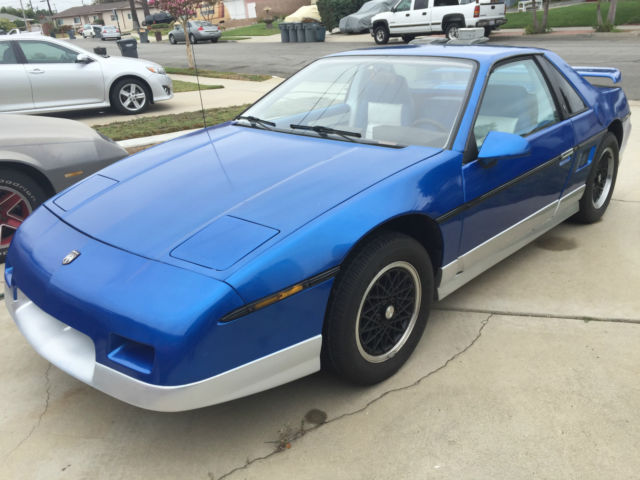 1985 Pontiac Fiero GT V-6
