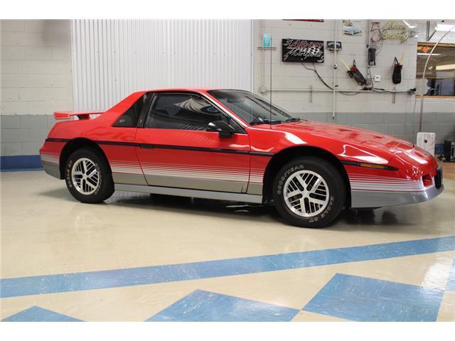 1985 Pontiac Fiero GT - photo 6