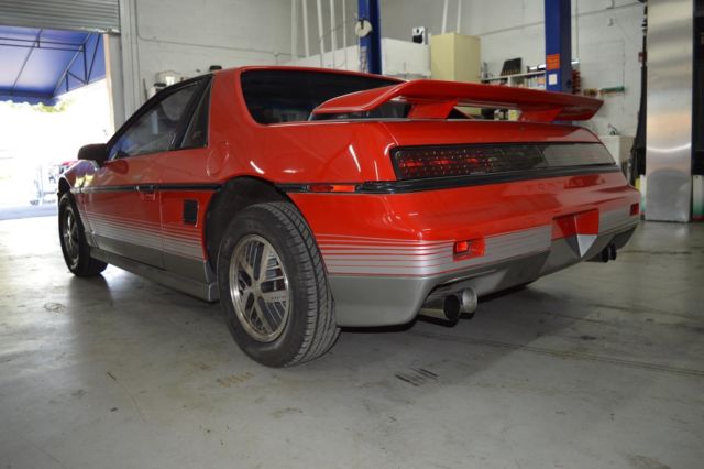 1985 Pontiac Fiero WHAT A FIND!!! SUCH A GREAT CAR, MUST HAVE!!! - photo 8