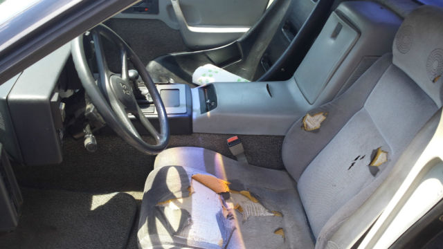 1985 Pontiac Fiero - photo 8