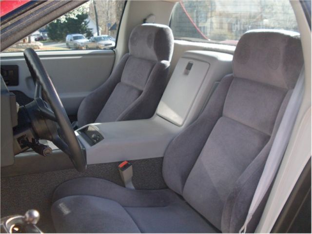 1985 Pontiac Fiero - photo 6