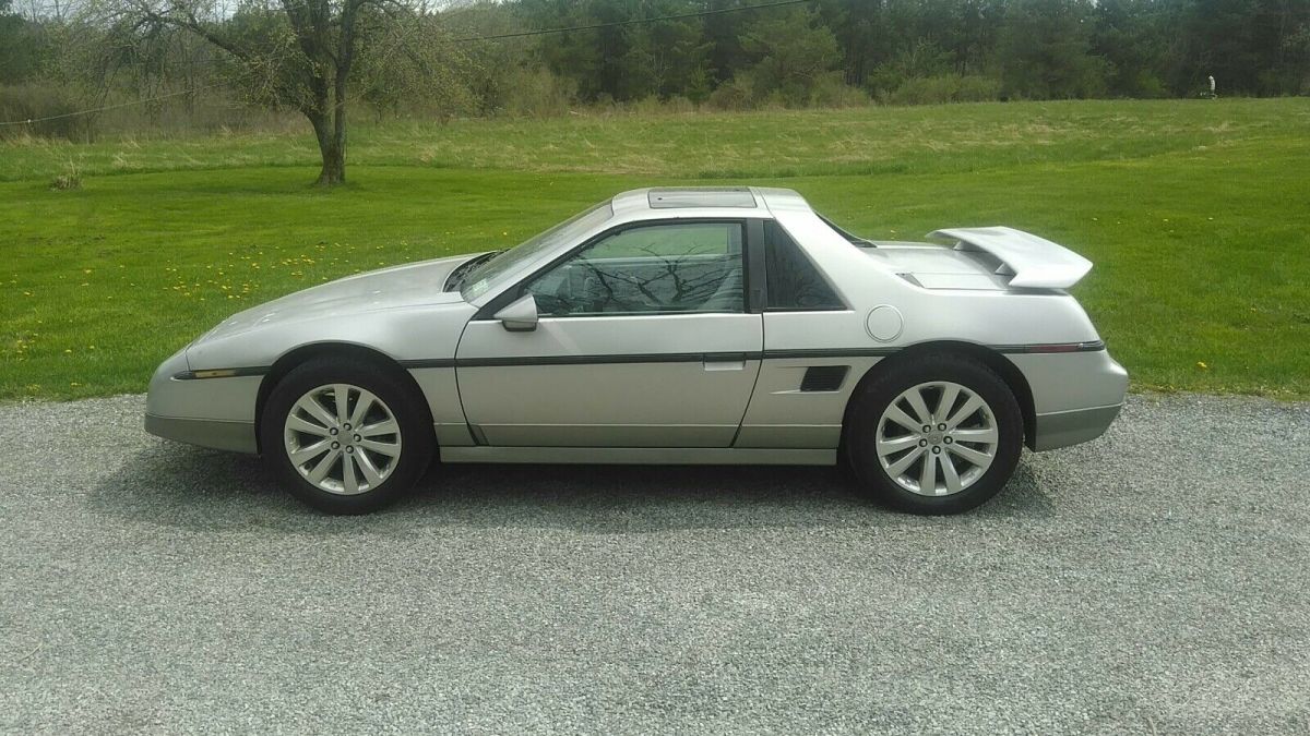 1985 Pontiac Fiero GT