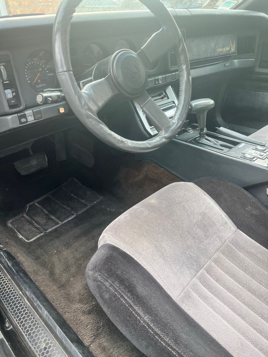 1985 Pontiac Firebird TRANS AM - photo 12