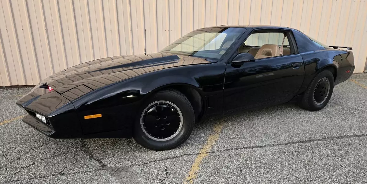 1985 Pontiac Firebird Coupe Black TRANS AM 1985 Pontiac Firebird TRANS AM
