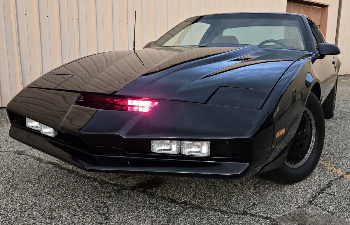 1985 Pontiac Firebird TRANS AM - photo 4