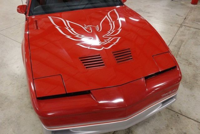 1985 Pontiac Firebird Trans Am - photo 10
