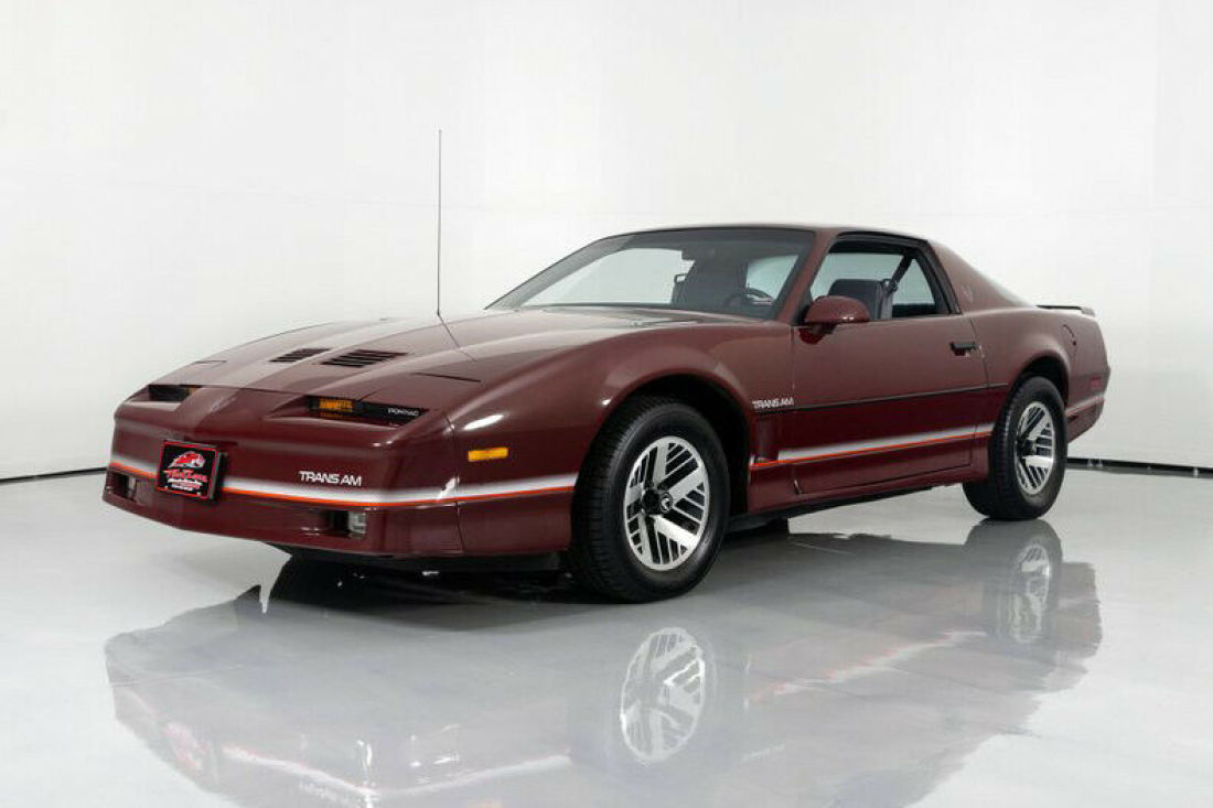 1985 Pontiac Firebird Trans Am - photo 5
