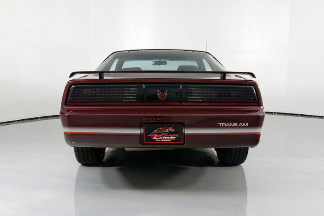 1985 Pontiac Firebird Trans Am - photo 9