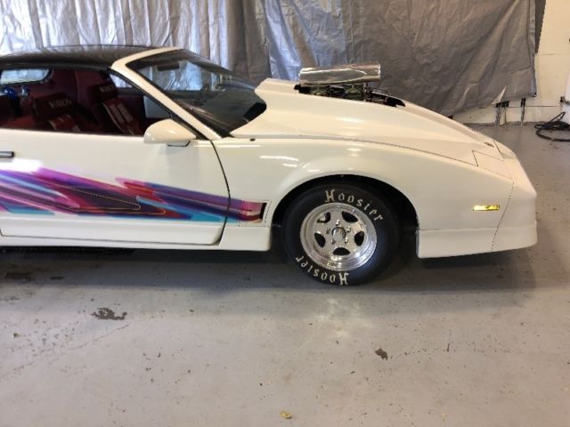 1985 Pontiac Firebird Trans Am - photo 2