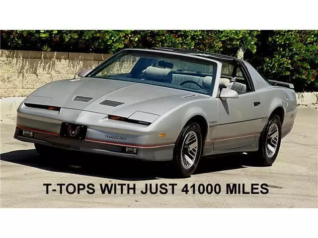1985 PONTIAC FIREBIRD TRANS AM WITH T-T0PS AND JUST 41000 REAL MILES 1985 Pontiac Trans Am LOW MILES