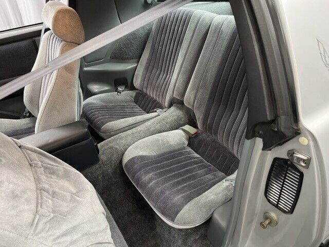 1985 Pontiac Firebird Trans Am - photo 11