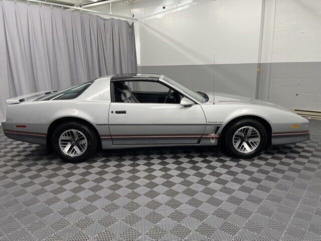 1985 Pontiac Firebird Trans Am - photo 4