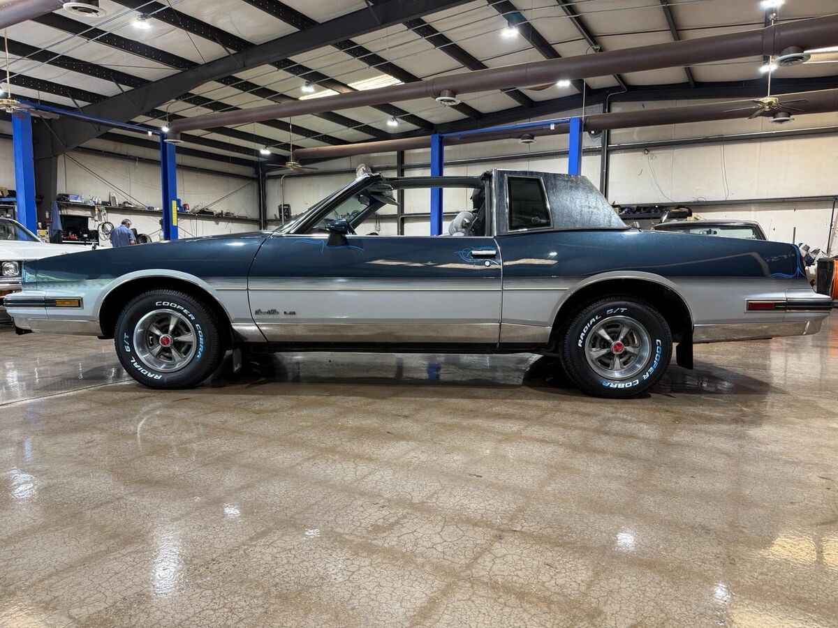 1985 Pontiac Grand Prix LE - photo 2