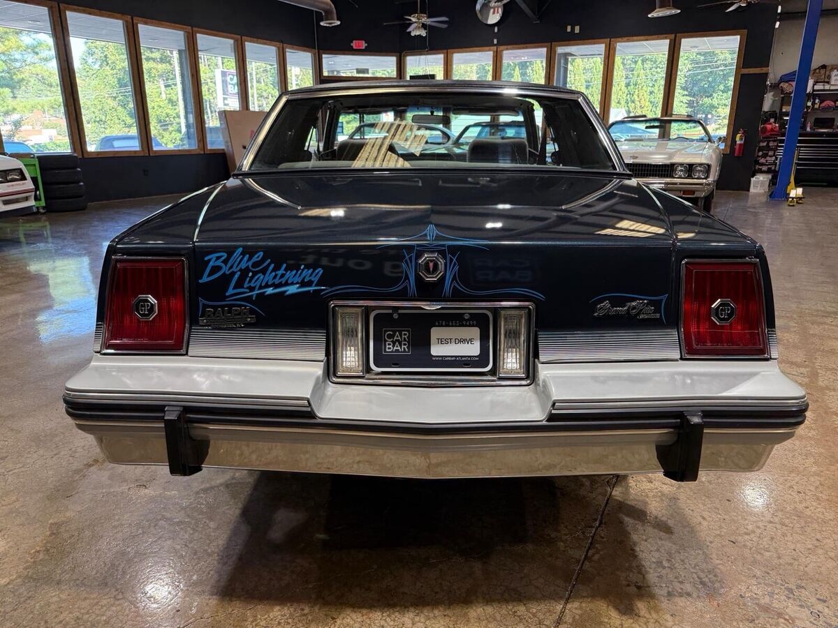 1985 Pontiac Grand Prix LE - photo 4
