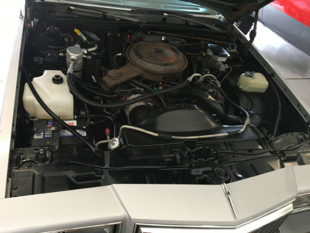 1985 Pontiac Grand Prix LE - photo 11