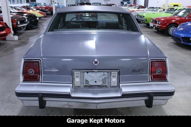 1985 Pontiac Grand Prix LE - photo 4