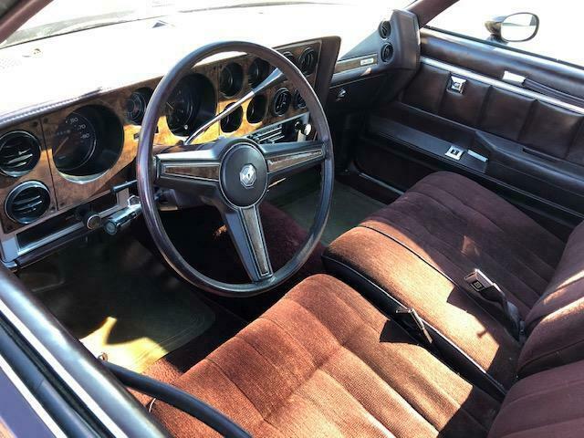 1985 Pontiac Grand Prix - photo 2