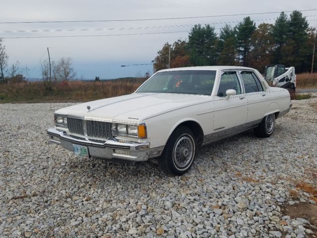 1985 Pontiac Parisienne Brougham - photo 3