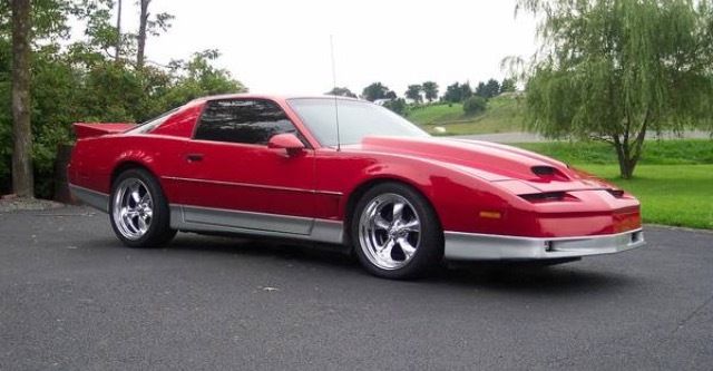 1985 PONTIAC TRANS AM 75k ORIGINAL MILES ADULT OWNED AND DRIVEN...SUPER CLEAN.. 1985 Pontiac Trans Am 2 door hatch