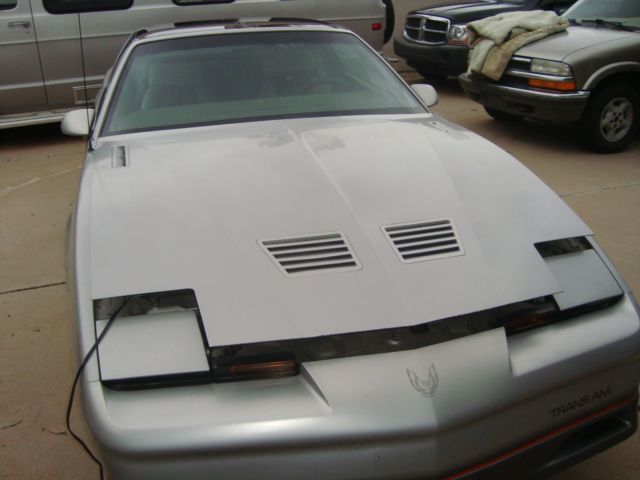 1985 Pontiac Trans Am - photo 11
