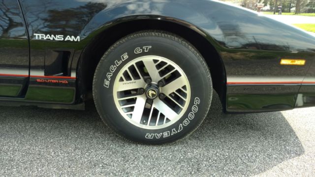 1985 Pontiac Trans Am - photo 11