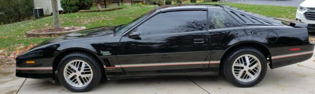 1985 Pontiac Trans Am T-Tops 1985 Pontiac Firebird Trans Am