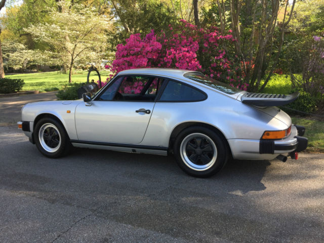 1985 Porsche 911 NON SUNROOF COUPE - photo 9