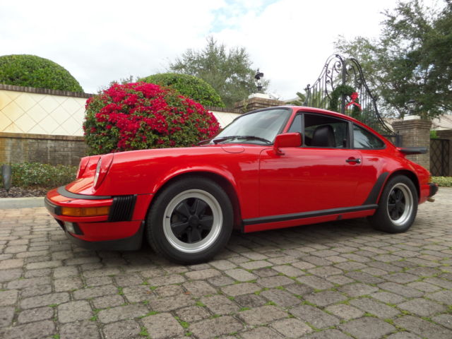 1985 Porsche 911 Carrera 2-Door 3.2L 1985 Porsche 911 2 DOOR CARRERA SUNROOF COUPE