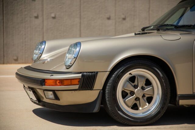 1985 Porsche 911 Carrera 2dr Coupe - photo 11