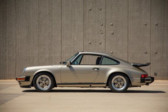 1985 Porsche 911 Carrera 2dr Coupe - photo 2
