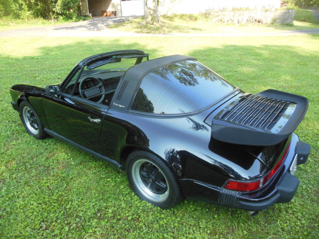 1985 Porsche 911 Carrera Targa 1985 Porsche 911