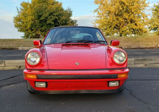 1985 Porsche 911 Targa - photo 2