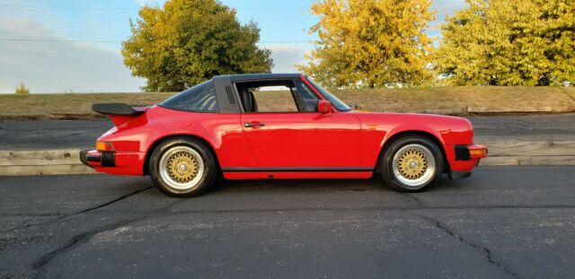 1985 Porsche 911 Targa - photo 7