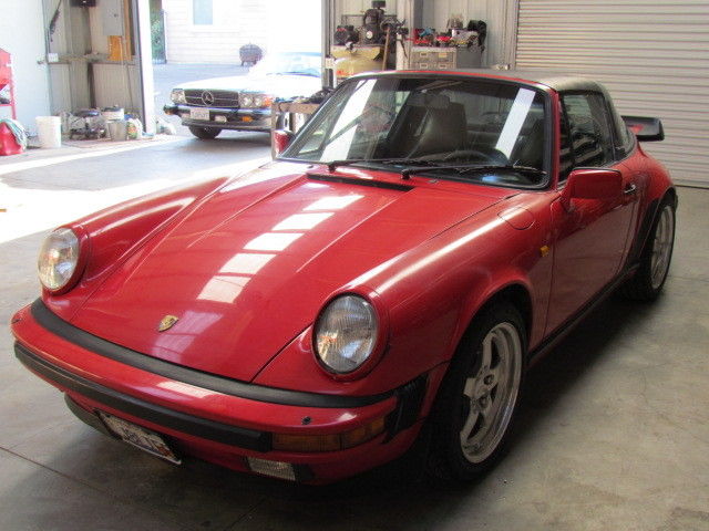1985 Porsche 911 Targa - photo 2