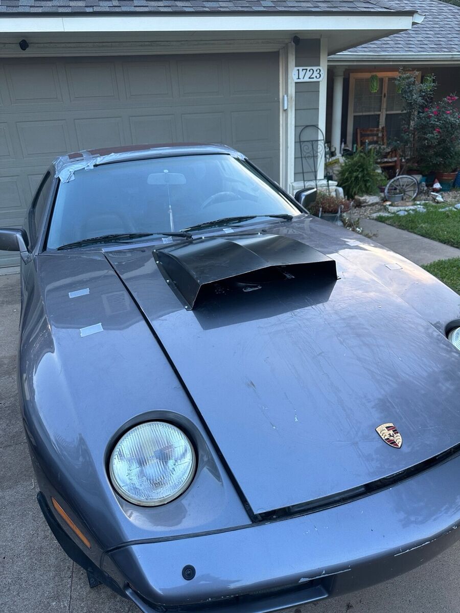 1985 Porsche 928 S - photo 2