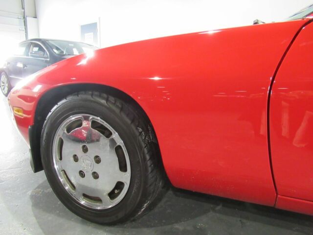 1985 Porsche 928 S - photo 2