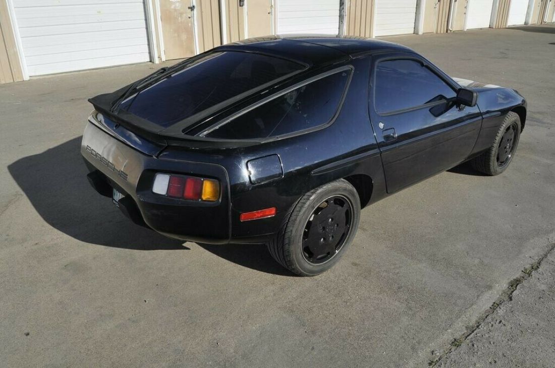 1985 Porsche 928 - photo 2