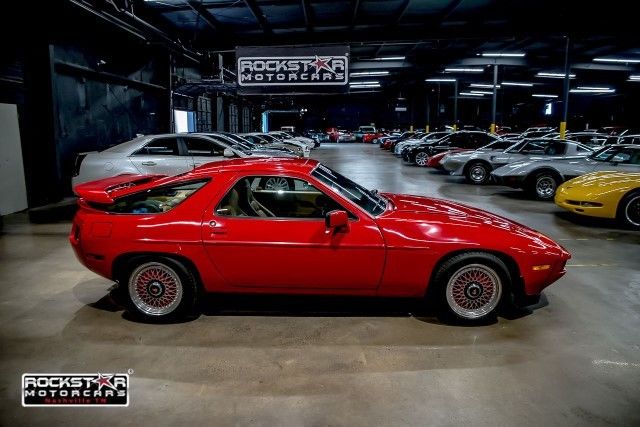 1985 Porsche 928 S - photo 7