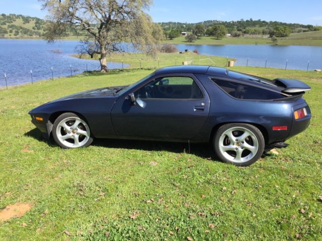 1985 Porsche 928 - photo 3