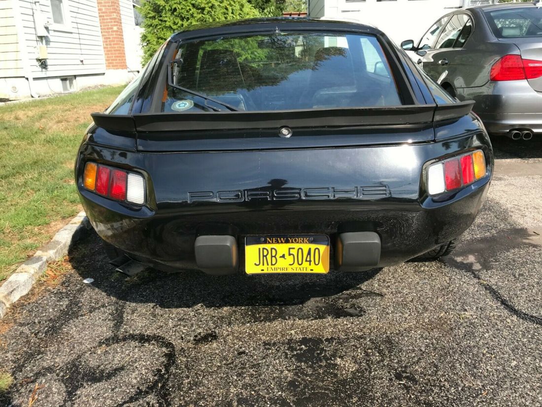 1985 Porsche 928 - photo 3