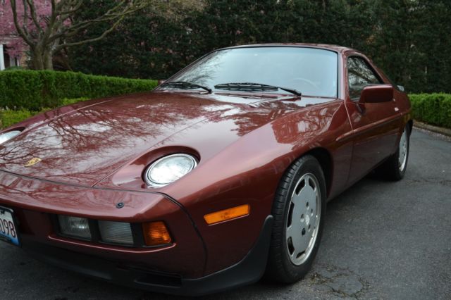 1985 Porsche 928 S - photo 11