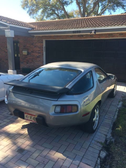 1985 Porsche 928 S Coupe 2-Door - photo 3