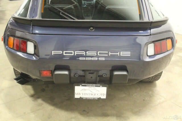 1985 Porsche 928 5 Speed S Coupe - photo 11