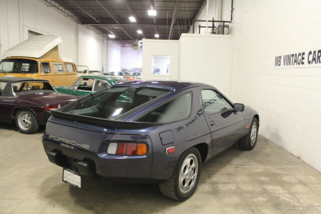 1985 Porsche 928 5 Speed S Coupe - photo 2
